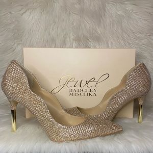 Jewel Badgley Mischka Gold Heels